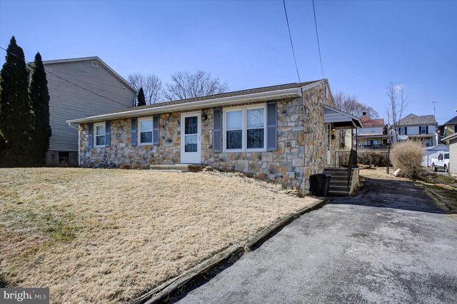 340 RIDGE AVENUE, Waynesboro, PA 17268