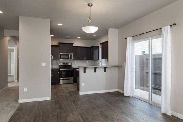 2557 NW Spruce Place, Redmond, OR 97756