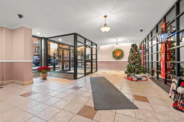 68-20 Selfridge Street 2M, Rego Park, NY 11375