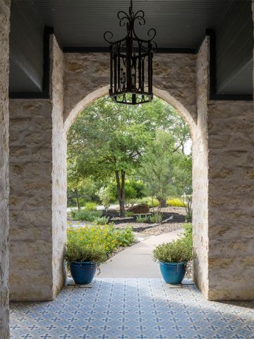 49 LONG CREEK RD, Austin, TX 78737