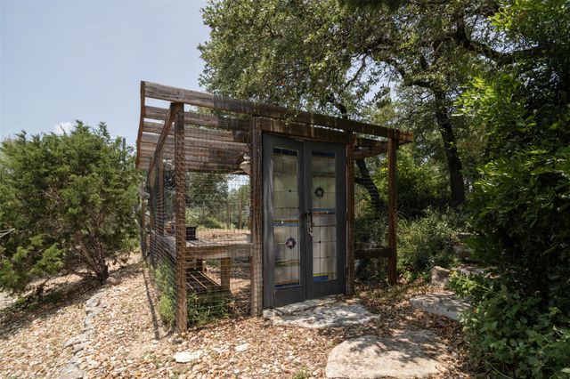 49 LONG CREEK RD, Austin, TX 78737