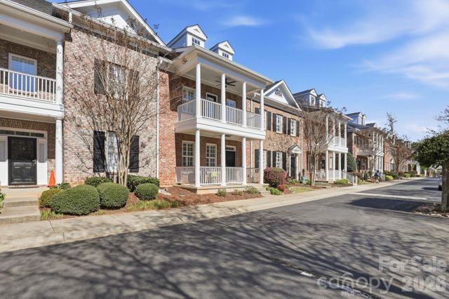 8246 Indigo Row, Charlotte, NC 28277