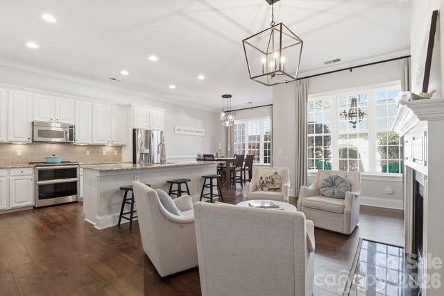 8246 Indigo Row, Charlotte, NC 28277