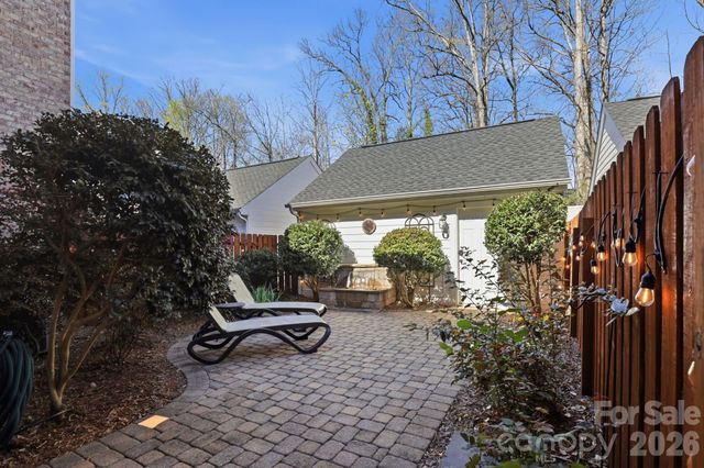 8246 Indigo Row, Charlotte, NC 28277