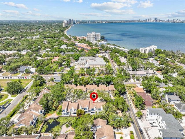 5203 BAYSHORE BOULEVARD 14, Tampa, FL 33611