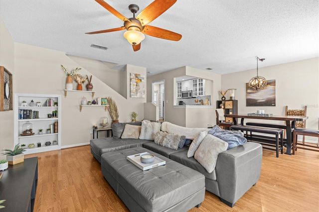 5203 BAYSHORE BOULEVARD 14, Tampa, FL 33611