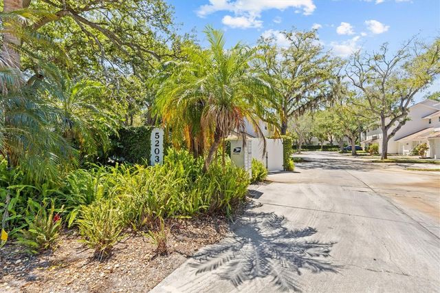 5203 BAYSHORE BOULEVARD 14, Tampa, FL 33611