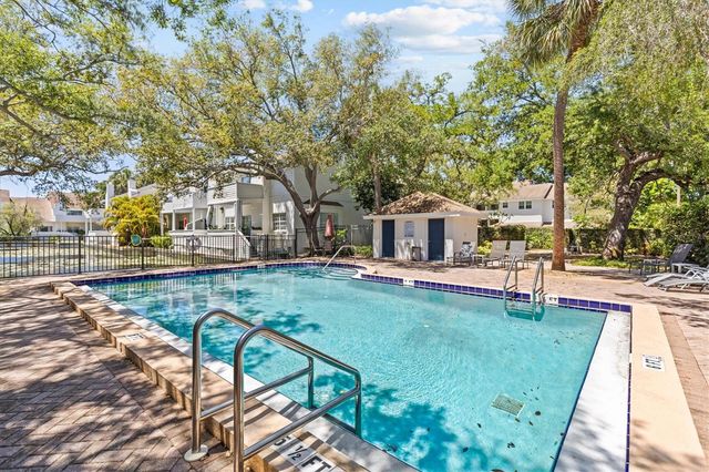 5203 BAYSHORE BOULEVARD 14, Tampa, FL 33611