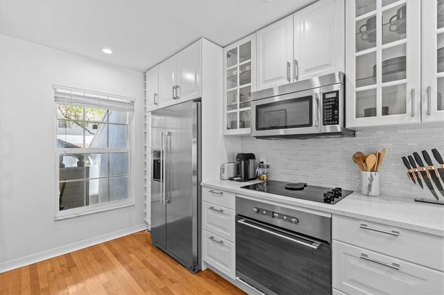 5203 BAYSHORE BOULEVARD 14, Tampa, FL 33611