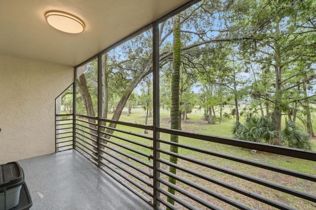 6751 N University Drive Unit 212, Tamarac, FL 33321