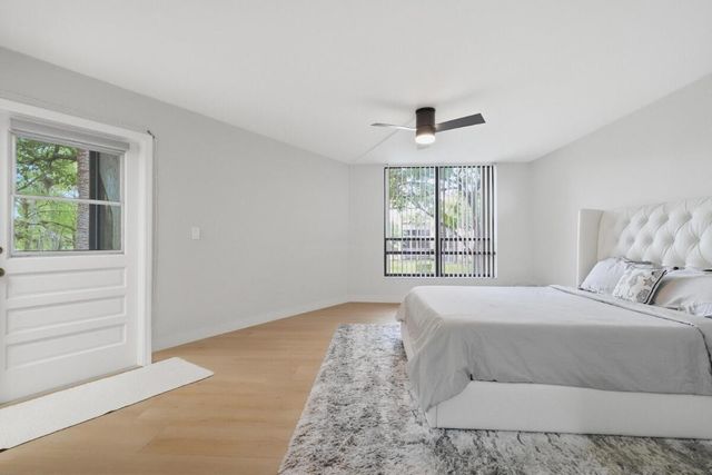 6751 N University Drive Unit 212, Tamarac, FL 33321