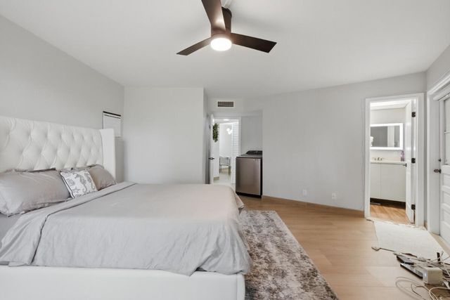 6751 N University Drive Unit 212, Tamarac, FL 33321