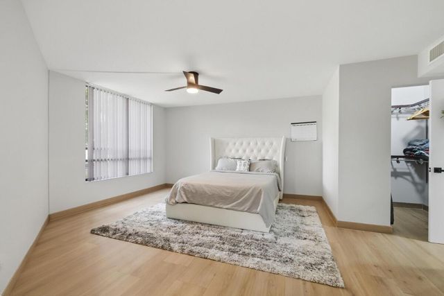 6751 N University Drive Unit 212, Tamarac, FL 33321