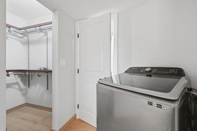 6751 N University Drive Unit 212, Tamarac, FL 33321