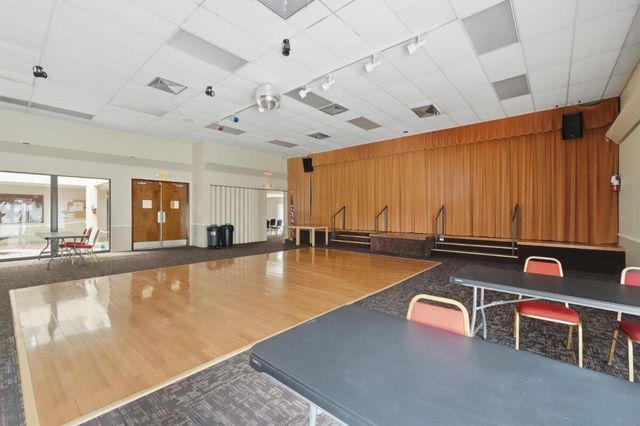 6751 N University Drive Unit 212, Tamarac, FL 33321