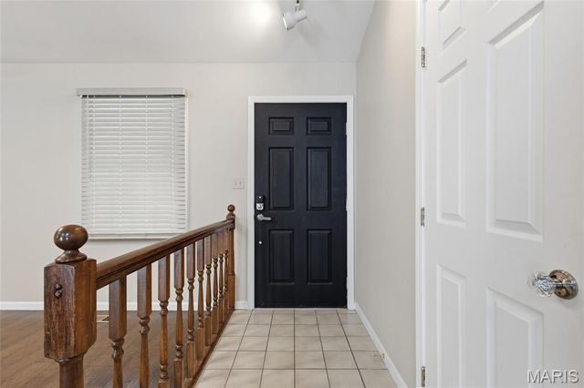 2612 White Manor Court, St Louis, MO 63114