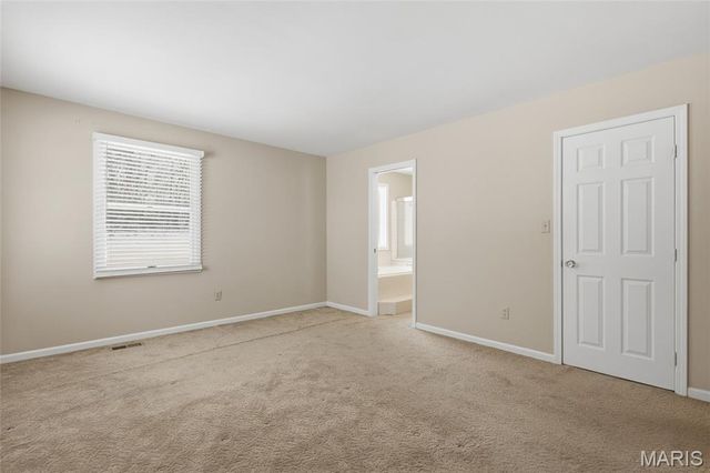 2612 White Manor Court, St Louis, MO 63114