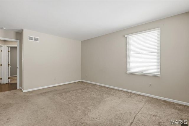 2612 White Manor Court, St Louis, MO 63114