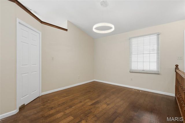 2612 White Manor Court, St Louis, MO 63114