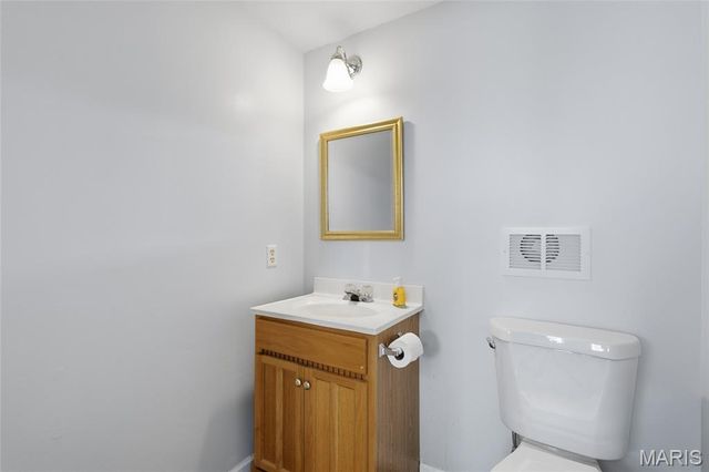 2612 White Manor Court, St Louis, MO 63114