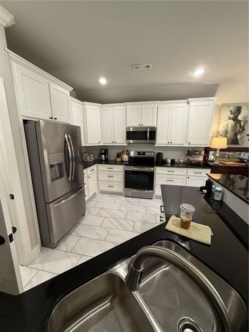 56 E Loveland Loop, Farmington, AR 72730