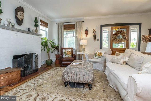 208 W BROWNING RD, Collingswood, NJ 08108