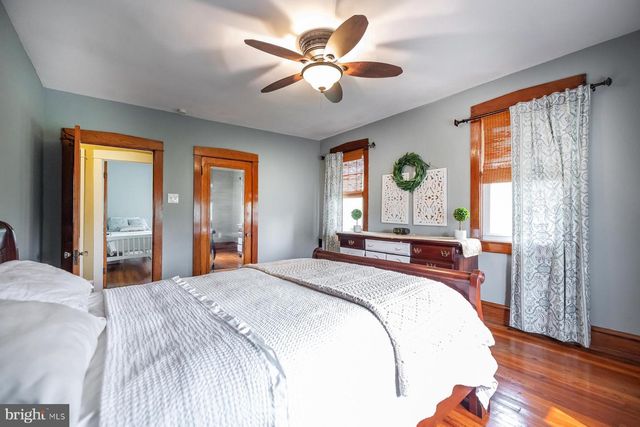 208 W BROWNING RD, Collingswood, NJ 08108