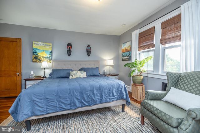 208 W BROWNING RD, Collingswood, NJ 08108