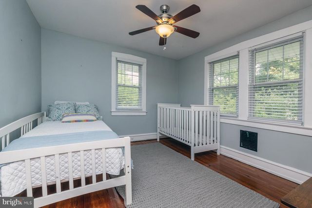 208 W BROWNING RD, Collingswood, NJ 08108
