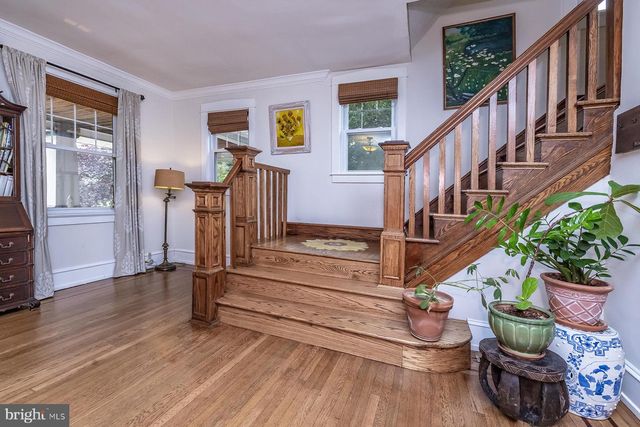 208 W BROWNING RD, Collingswood, NJ 08108