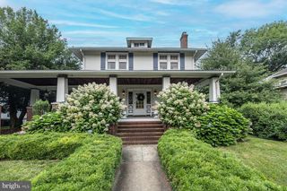 208 W BROWNING RD, Collingswood, NJ 08108