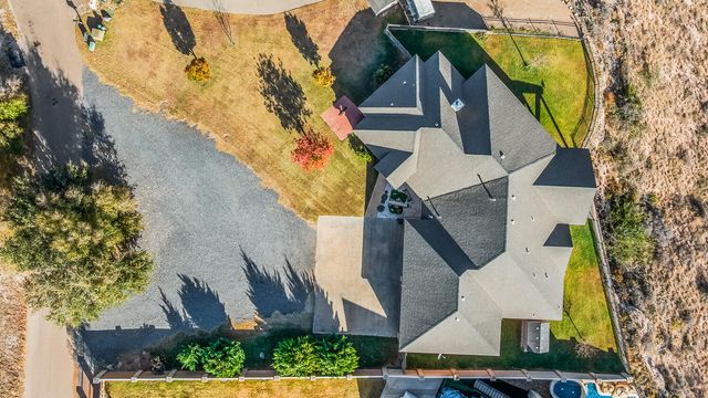 306 Palomino Drive, Lubbock, TX 79404