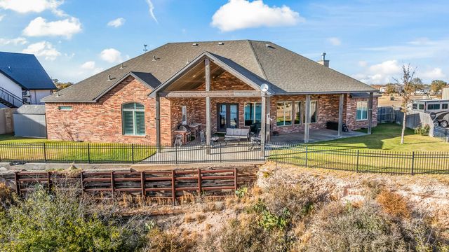 306 Palomino Drive, Lubbock, TX 79404