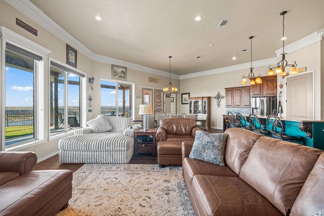 306 Palomino Drive, Lubbock, TX 79404