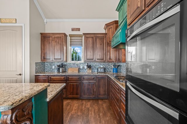 306 Palomino Drive, Lubbock, TX 79404