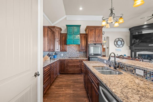 306 Palomino Drive, Lubbock, TX 79404