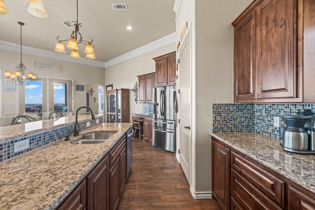 306 Palomino Drive, Lubbock, TX 79404