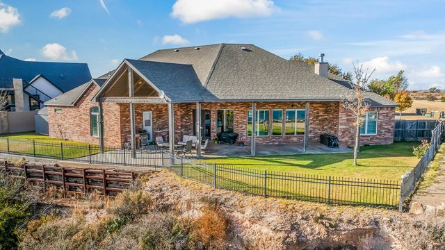 306 Palomino Drive, Lubbock, TX 79404