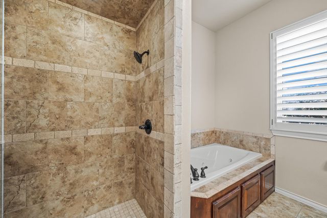 306 Palomino Drive, Lubbock, TX 79404