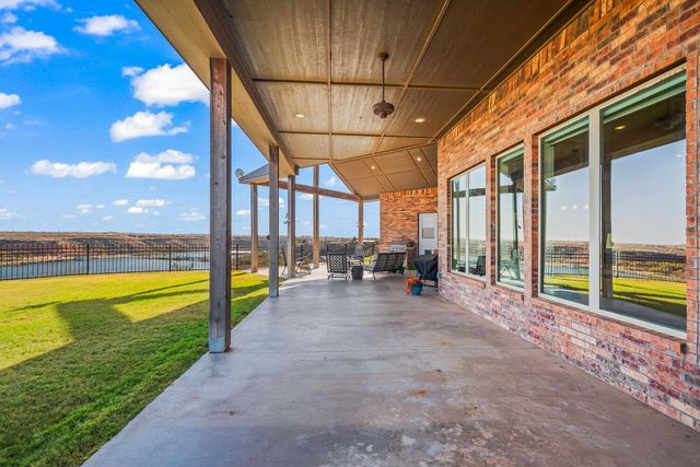 306 Palomino Drive, Lubbock, TX 79404