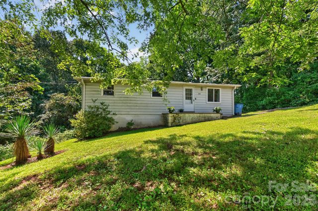 314 22nd Street Court SE, Hickory, NC 28602
