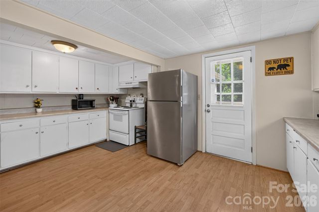 314 22nd Street Court SE, Hickory, NC 28602