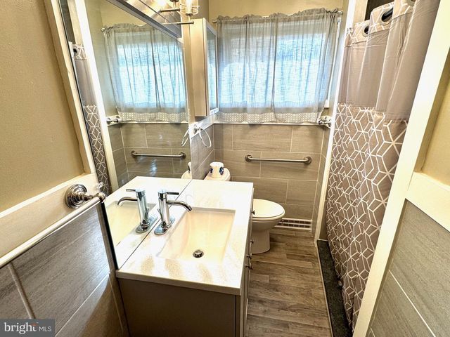 108 LINCOLN AVE, Robesonia, PA 19551