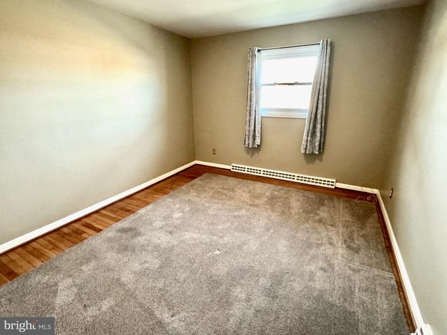 108 LINCOLN AVE, Robesonia, PA 19551