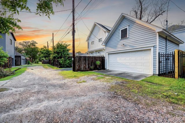 508 W 17th Street, Houston, TX 77008