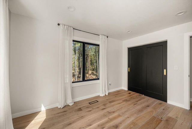 16771 S Sherman Rd, Cheney, WA 99004