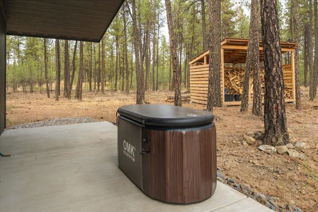 16771 S Sherman Rd, Cheney, WA 99004