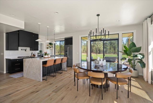 16771 S Sherman Rd, Cheney, WA 99004