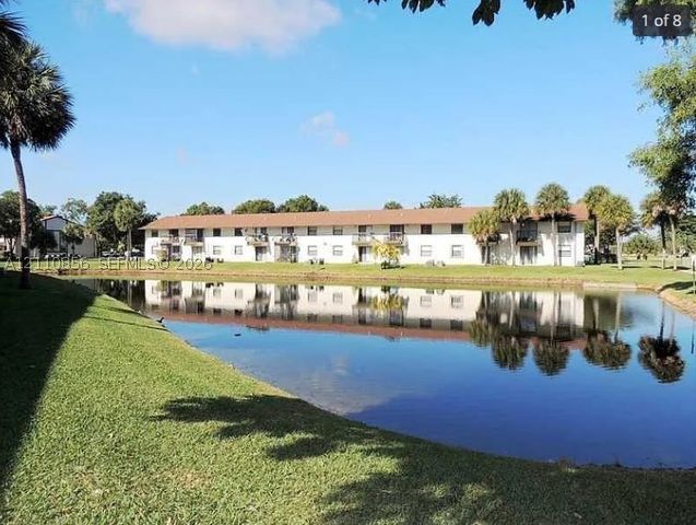 6010 Shakerwood Cir 106, Tamarac, FL 33319