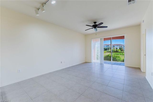 15989 Mandolin Bay DR # 204, Fort Myers, FL 33908